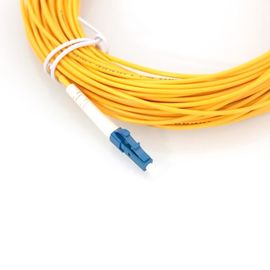 LC / APC 0.9 مم شبكة الألياف الضوئية Pigatil Jumper Singlemode PVC