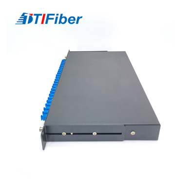 Ftth Sc / Fc / St / Lc Rack Mount Fiber Optic Terminal Box مع سترة 0.9 مم
