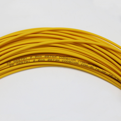 يونيبوت LC Fiber Jumper 1M LC UPC إلى LC UPC وضع واحد G657.A1 BendInsensitive 2mm LSZH خسارة منخفضة 0.15dB سلك التصحيح بالألياف